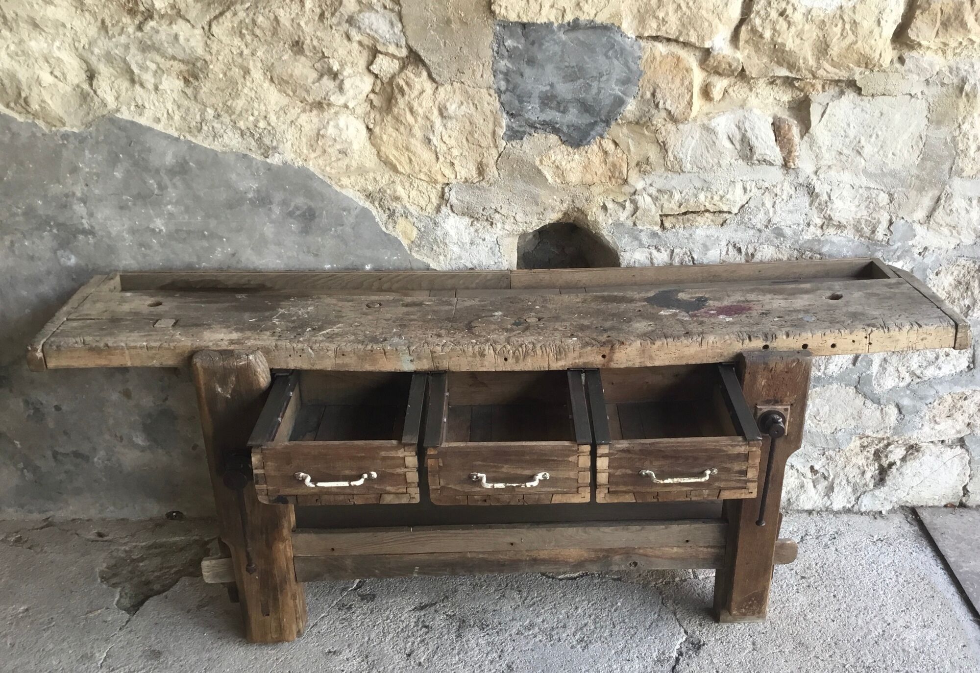 Solid oak workbench with stalls and drawers - 20th century