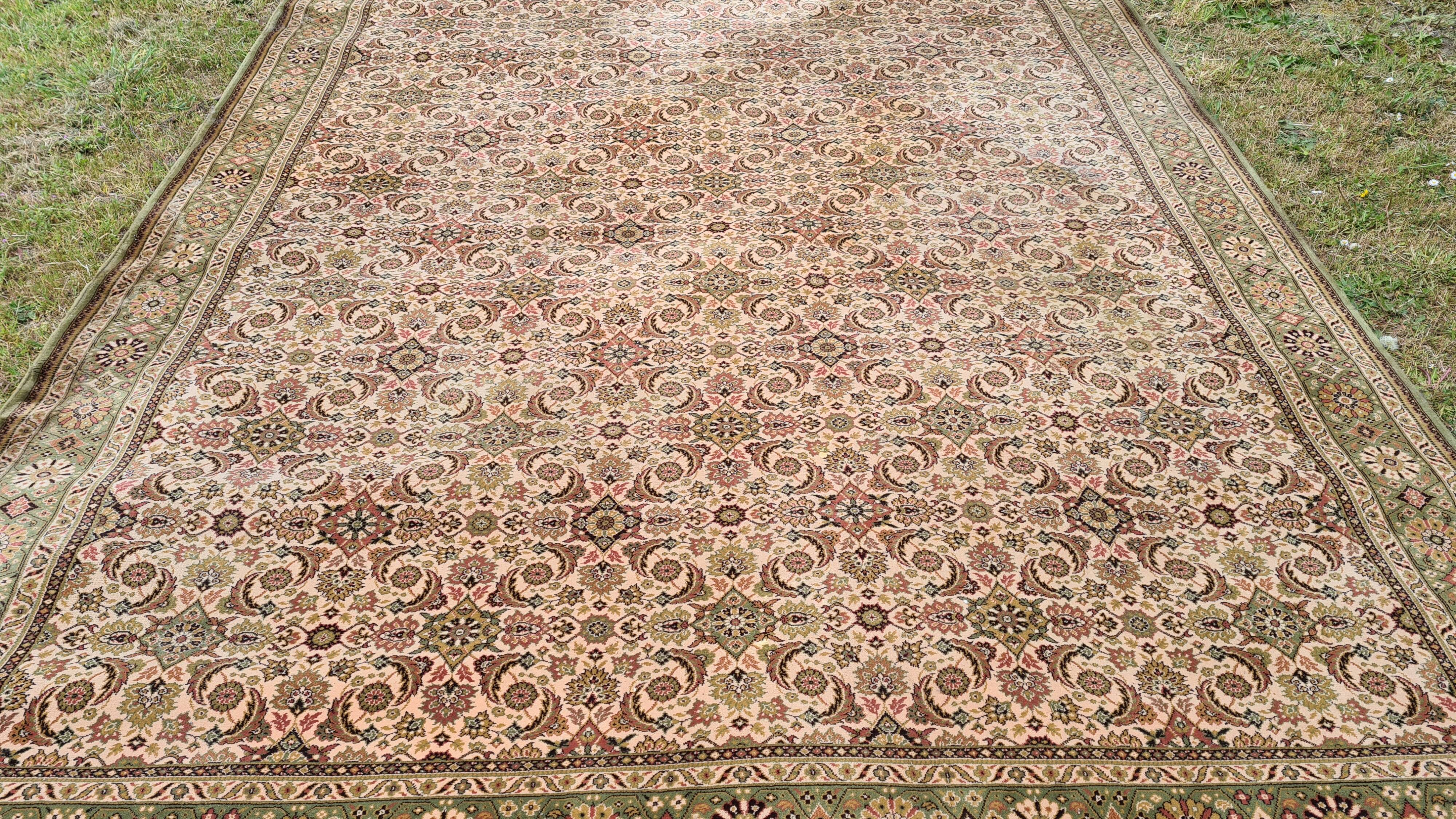 Large vintage carpet 70/80s 350x250cm