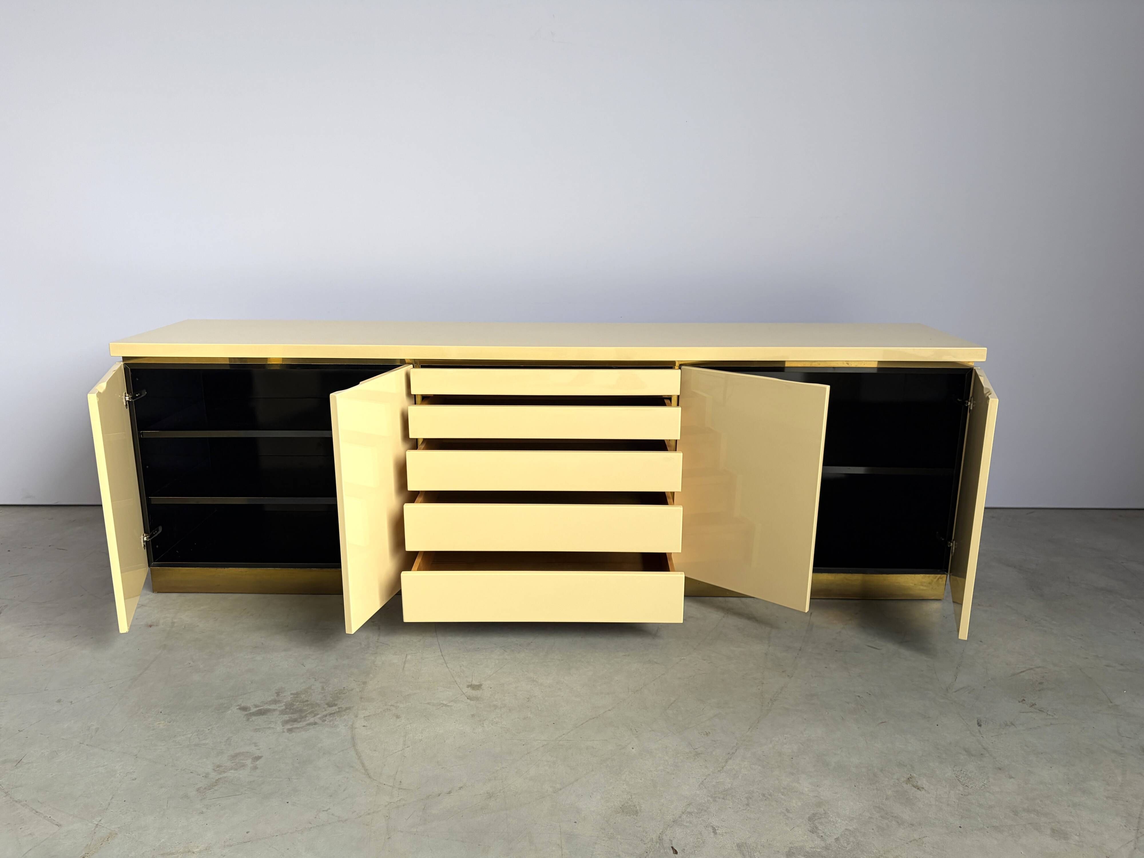 Brass and lacquer credenza by Jean Claude Mahey, 1970s
