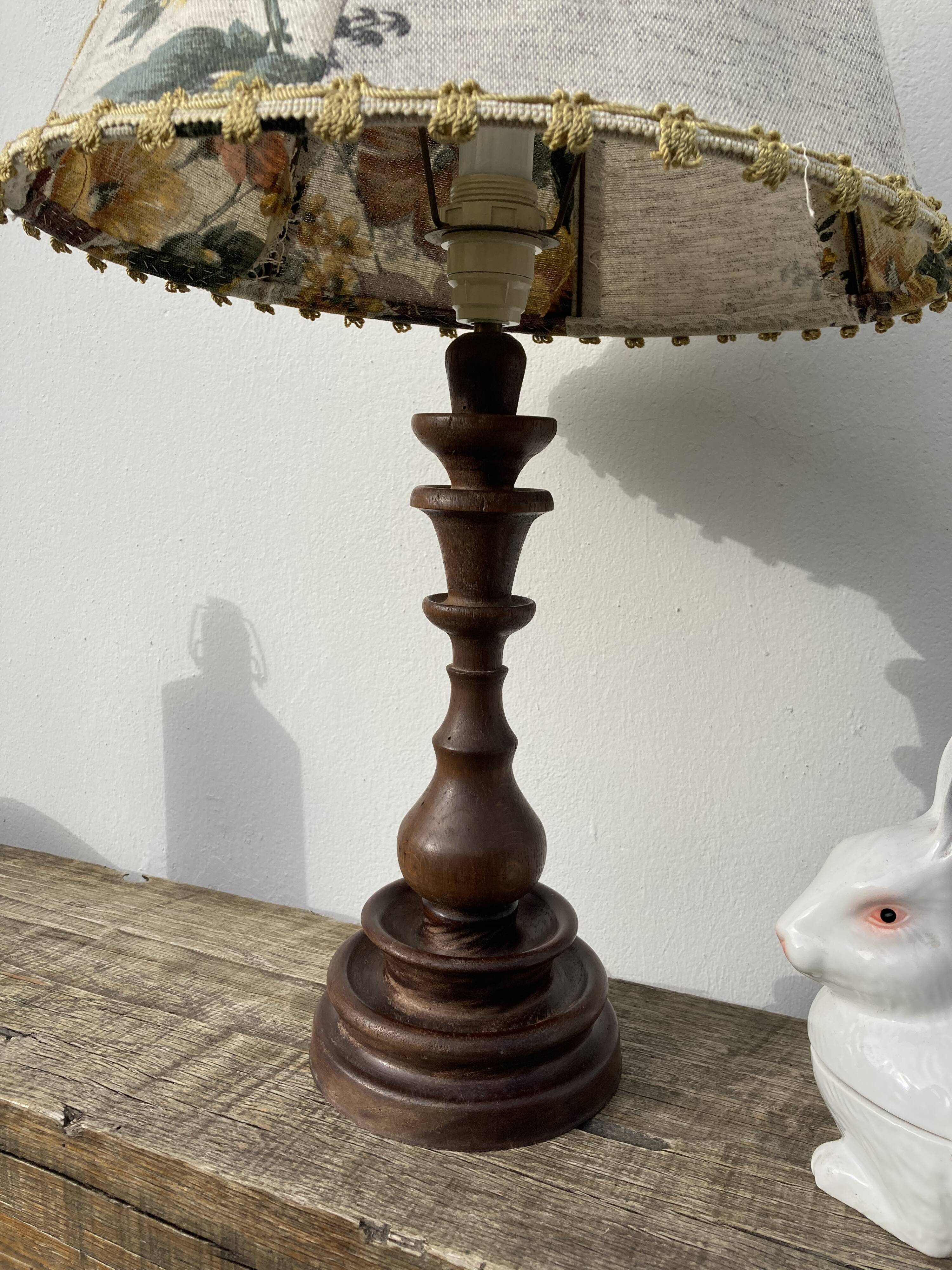 Lampe en bois tourné 70 abat jour fleur vintage