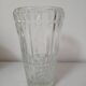 Vase en verre ciselé, motifs "ronds et stries"