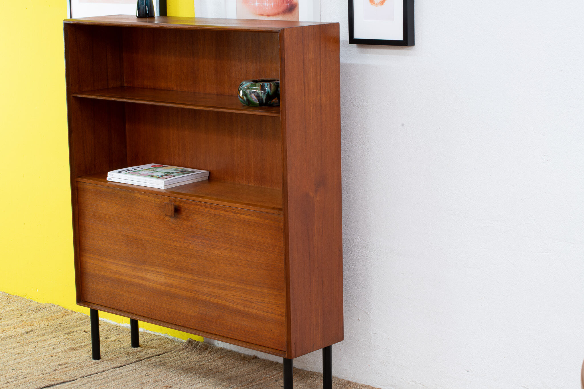Scandinavian Bookcase 102 cm