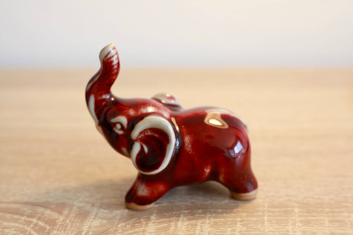 Éléphant en céramique vintage