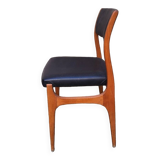 Lot de chaises de style scandinave