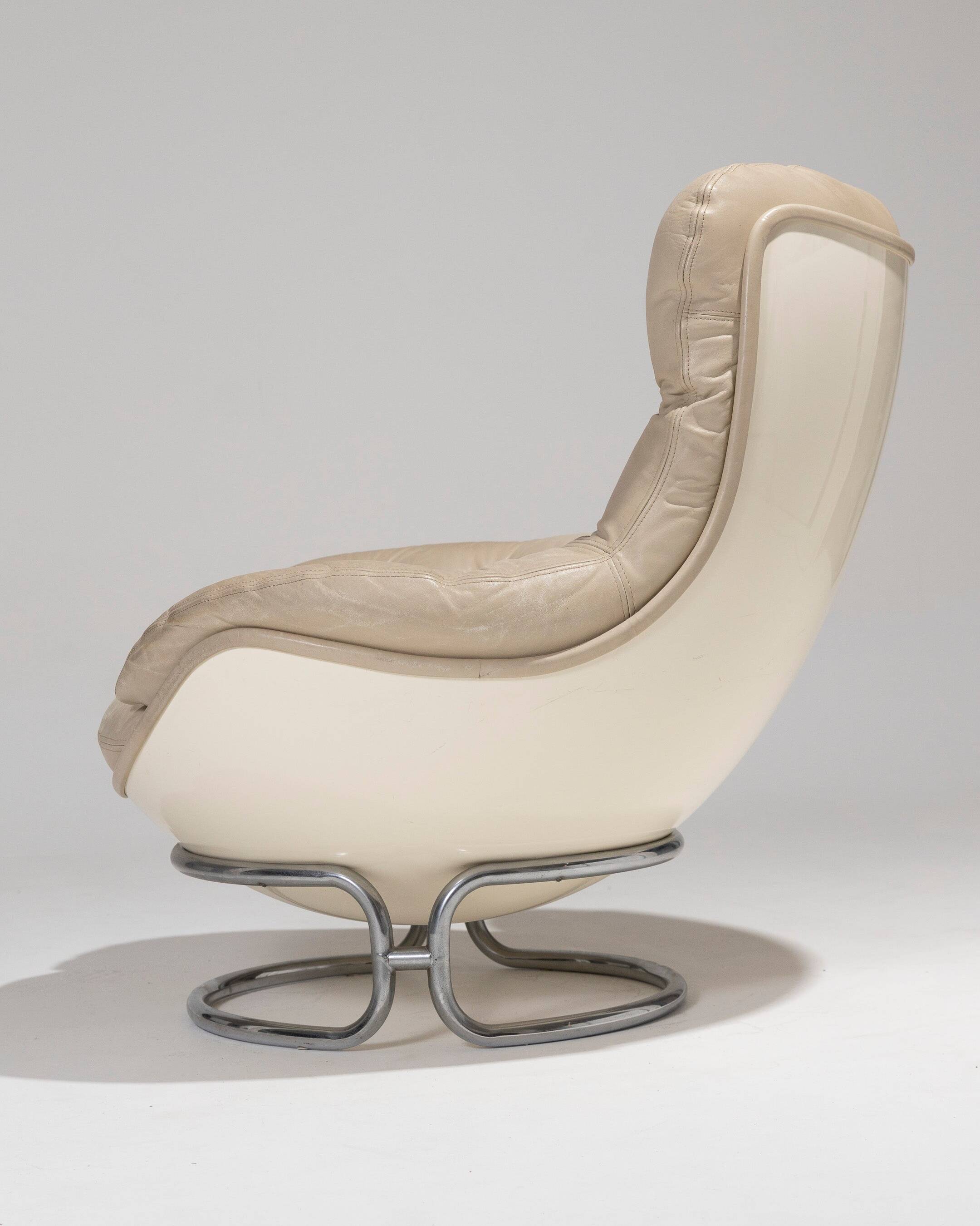 MICHEL CADESTIN KARATE LEATHER ARMCHAIR, 1970s