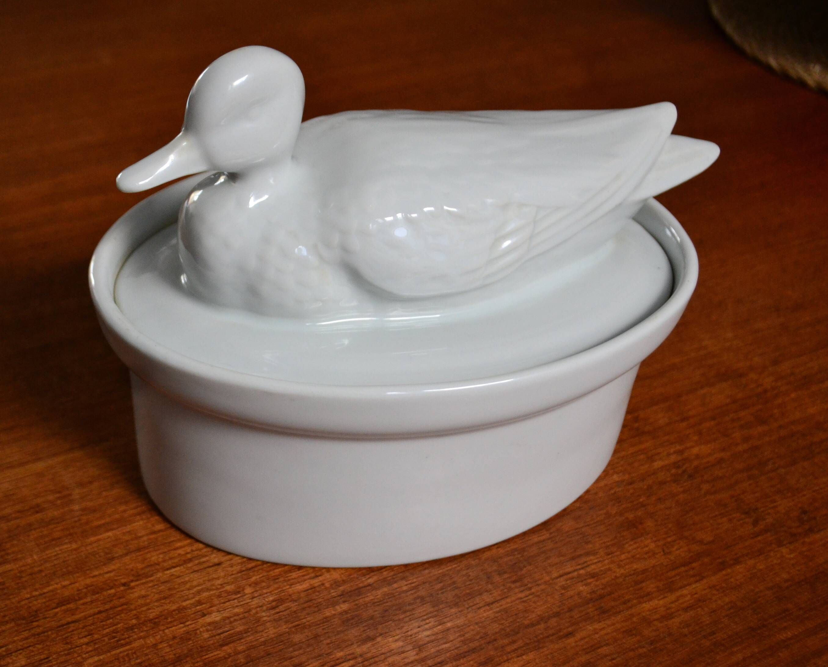 Duck terrine in white porcelain for the oven