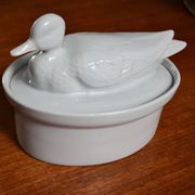 Terrine canard en porcelaine blanche à feu