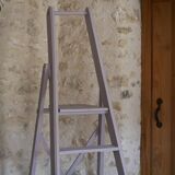 Painter's stepladder