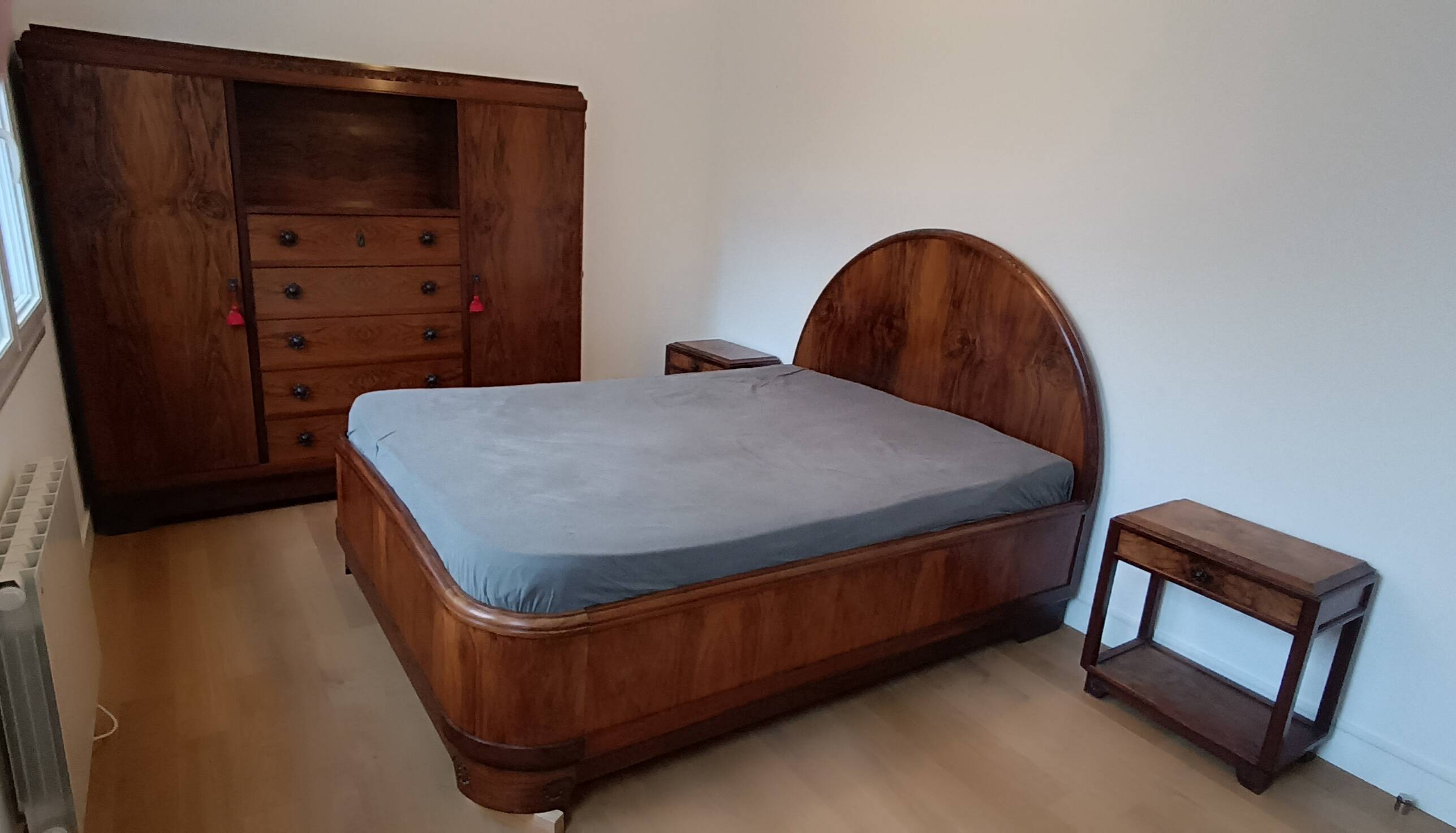 Louis Majorelle Art Nouveau bed + 2 bedside tables