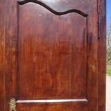 Ancienne armoire en noyer