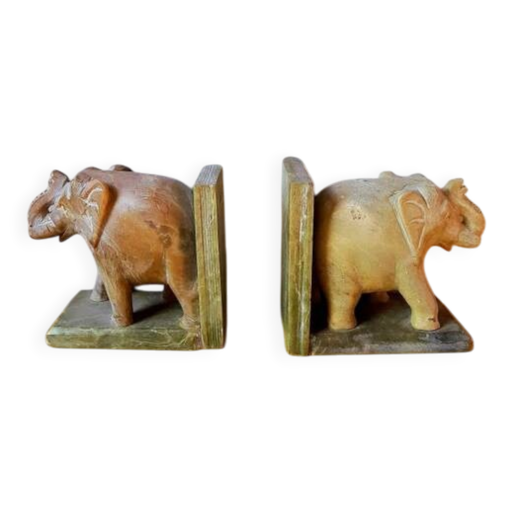 Elephant bookends in natural stone