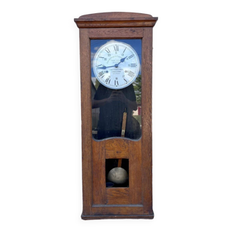 Wall clock circa 1920 / Sheared card recorder, A. Lambert system