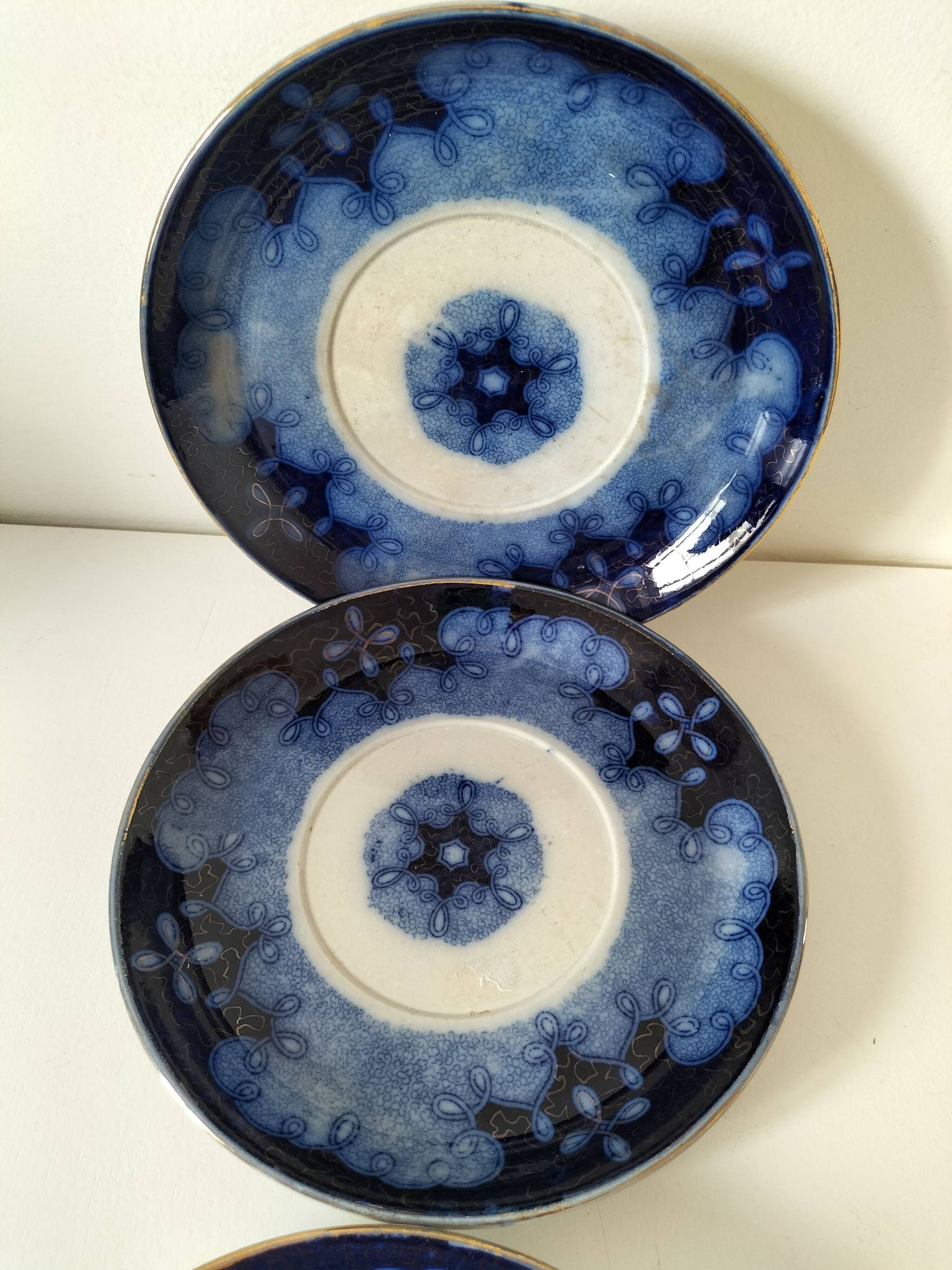 Trio d’assiettes redowa – sarreguemines, terre de fer – vers 1890