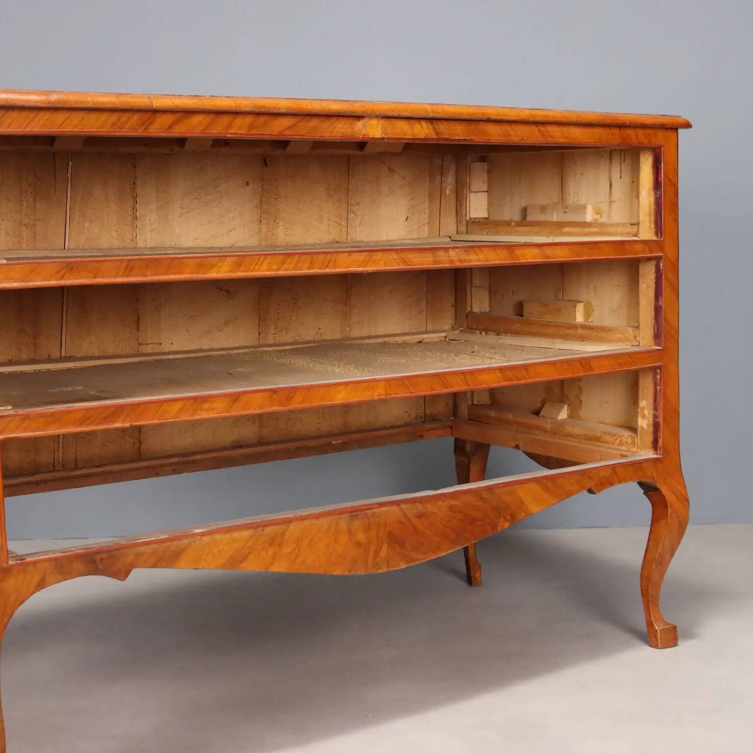 Antique neoclassical commode in poplar, Italy, 18th century