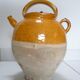 Poterie ancienne, cruche à eau