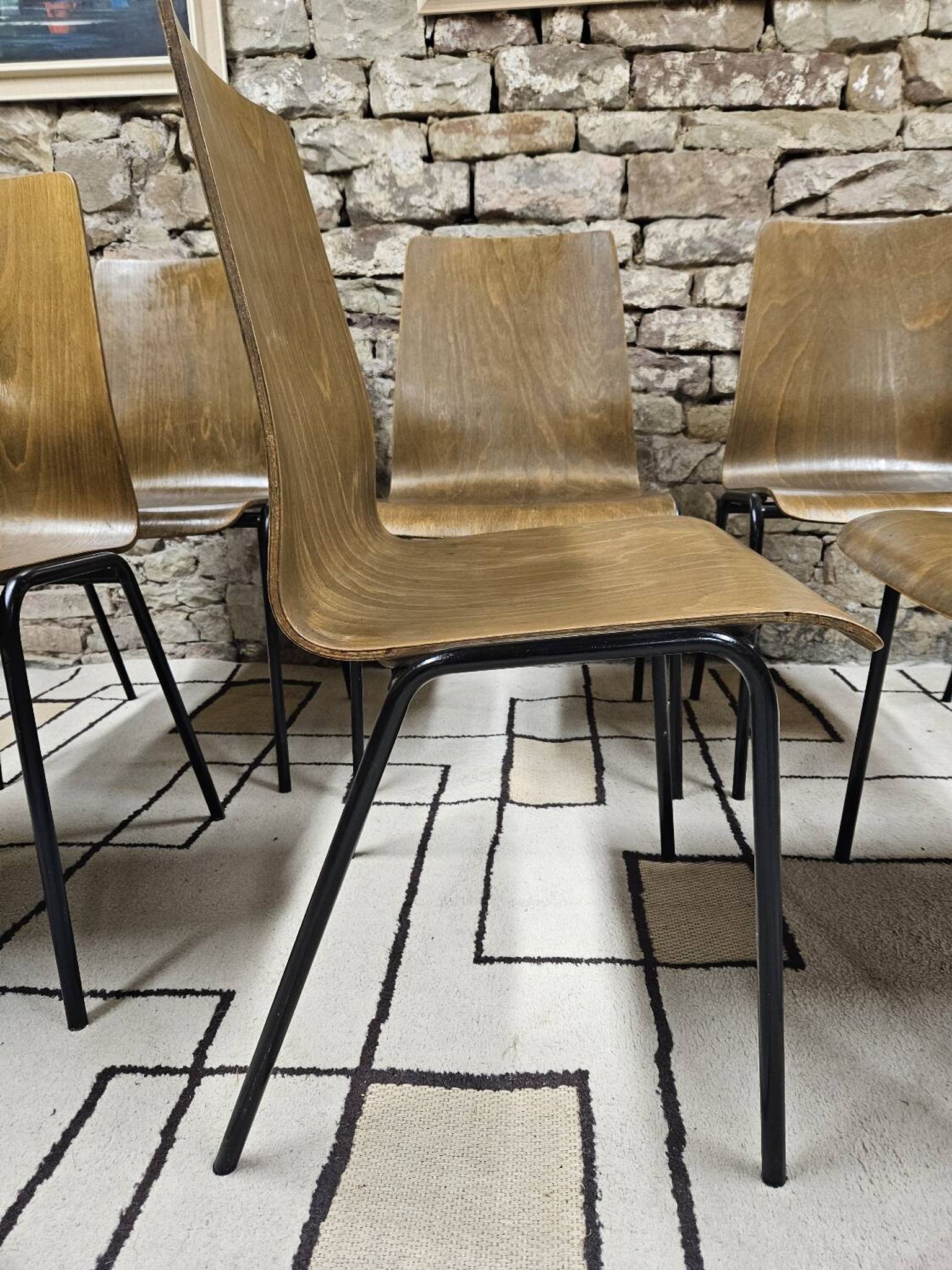 6 chaises Hiller empilable 1970