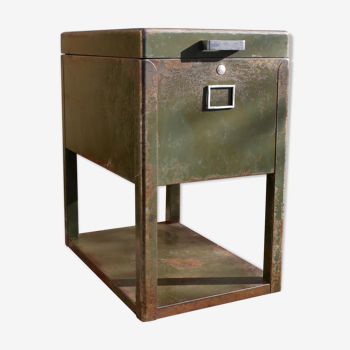 Cabinet of storage - industrial metal