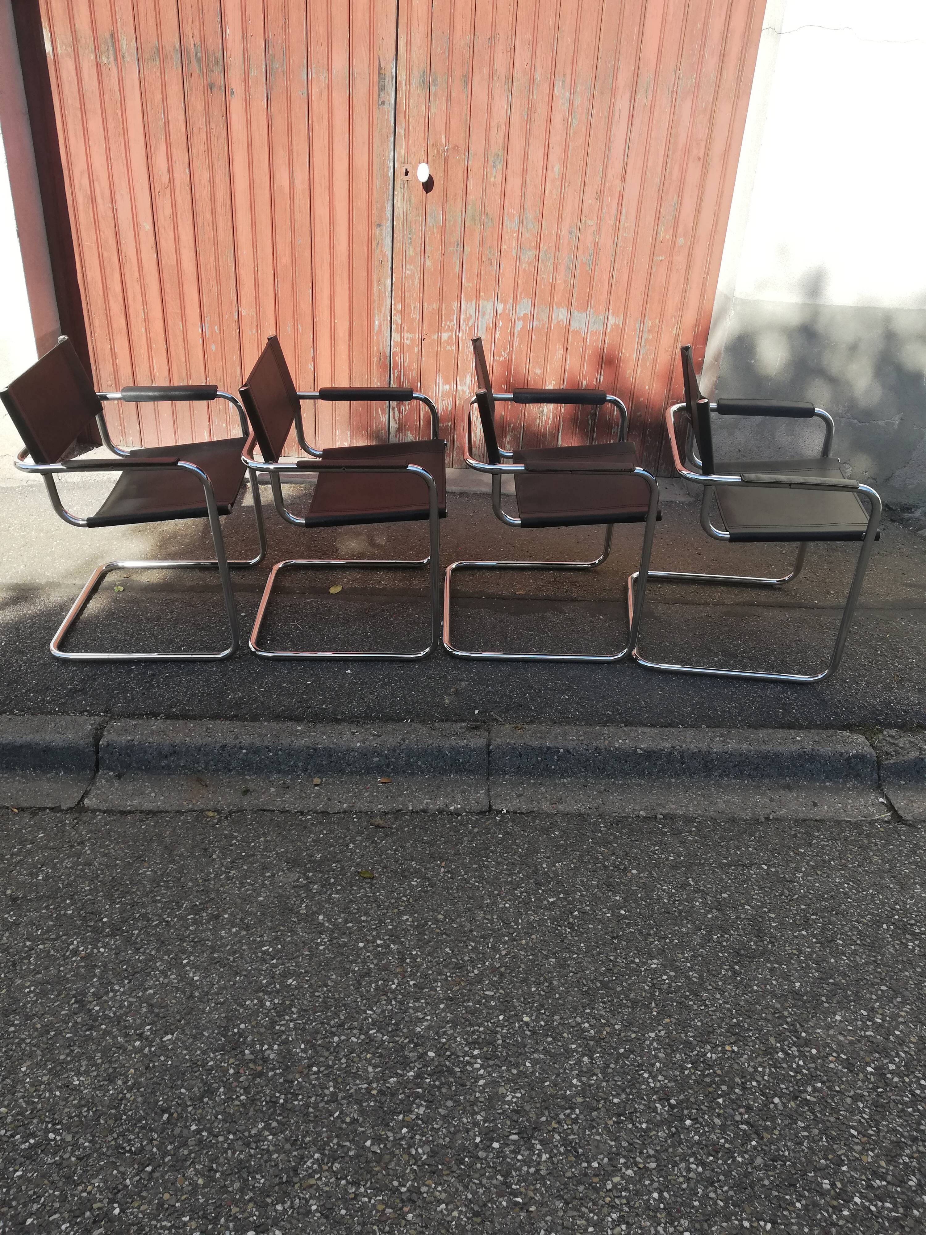 Set de 4 fauteuils vintage cantilever
