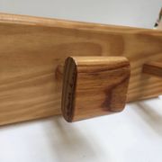 Porte-manteau moderniste en pin