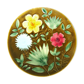Plated flowers in dabbling of sarreguemines earthenware