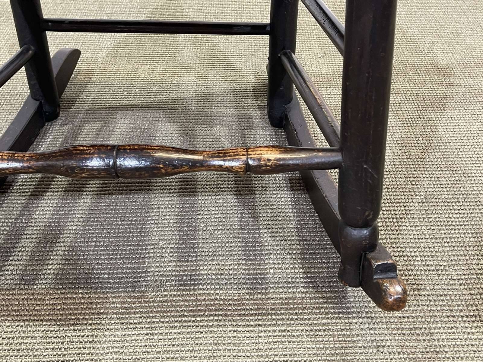 19th century English nurse's chair in oak and ash