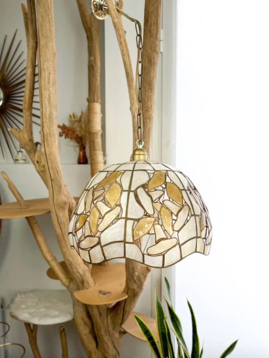 Suspension nacre de Capiz et laiton vintage