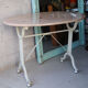 Antique garden table in cast iron and pink marble.