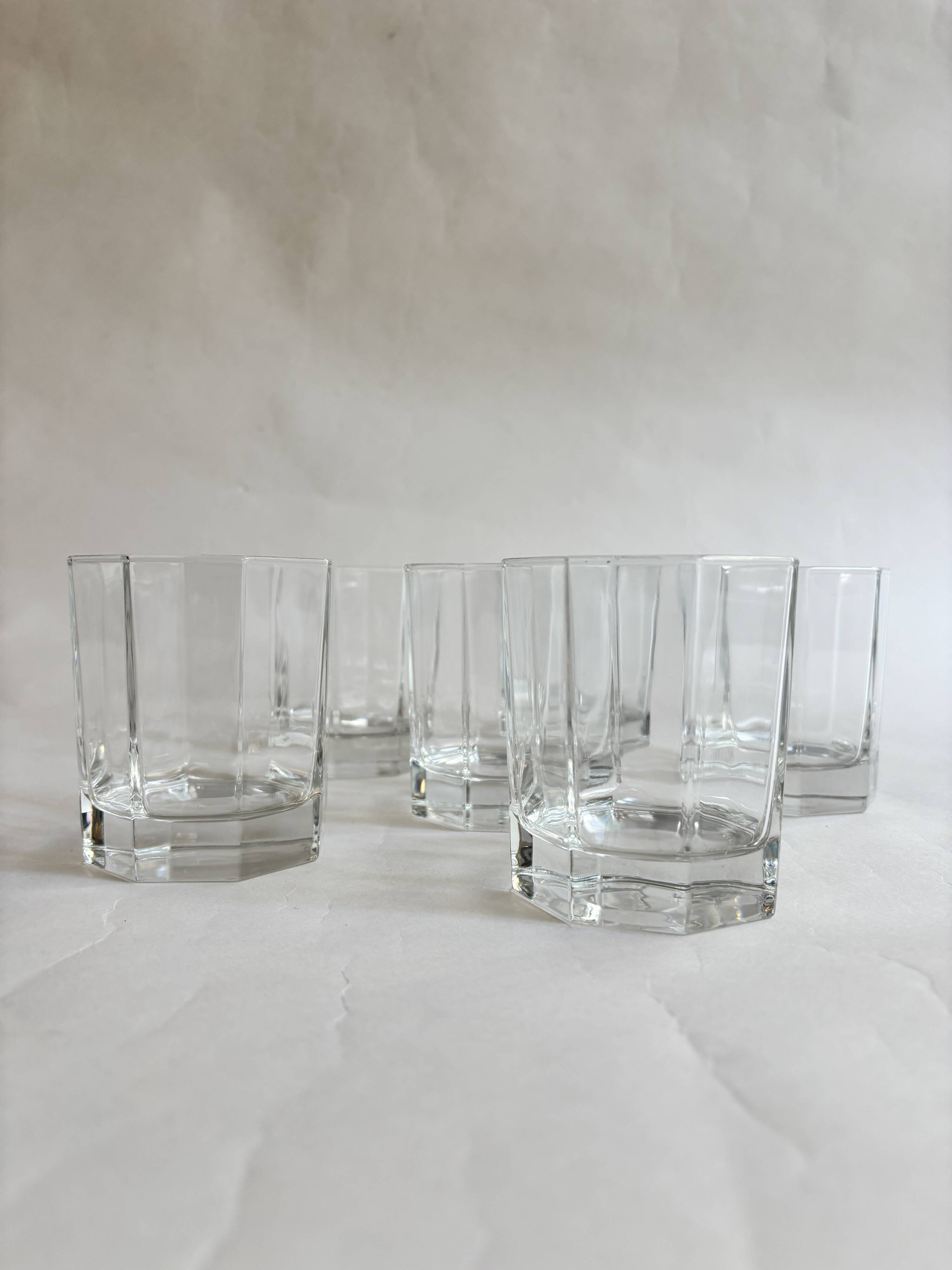 Ensemble de 6 verres à wisky à facettes