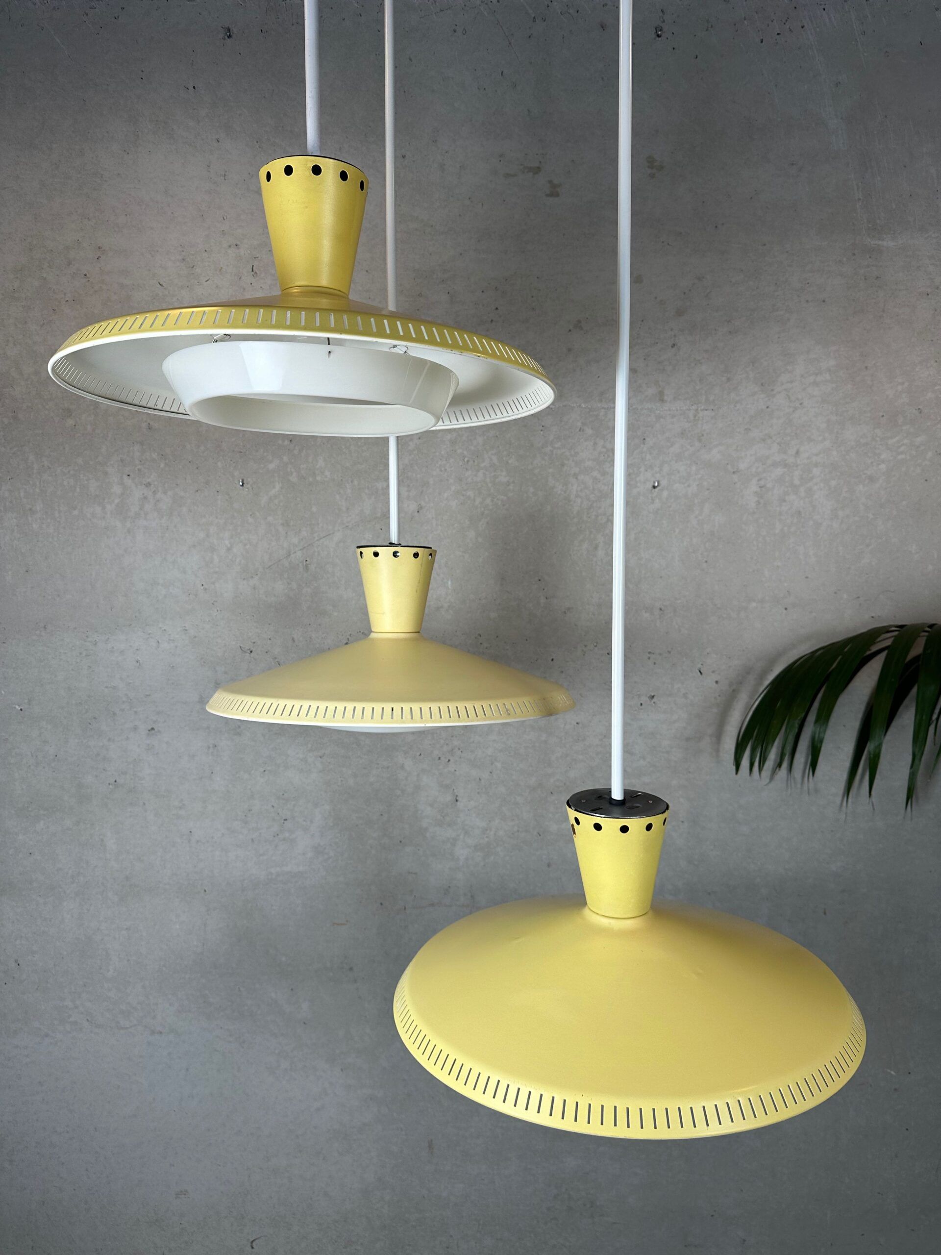 Lampe suspendue vintage Philips – Louis Kalff – NB93