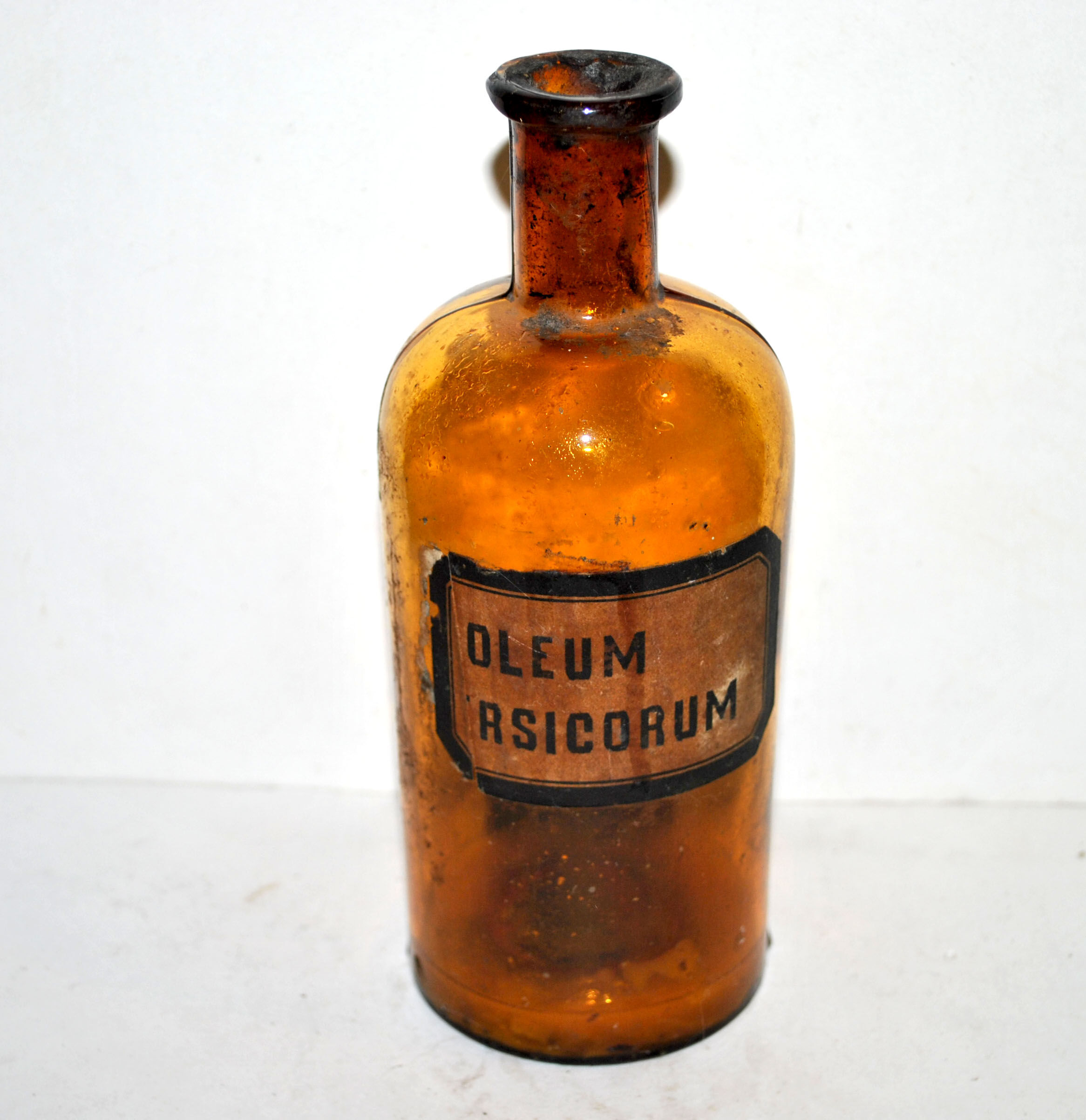 Set of 4 old brown glass apothecary bottles - Lab pharmacy bottle