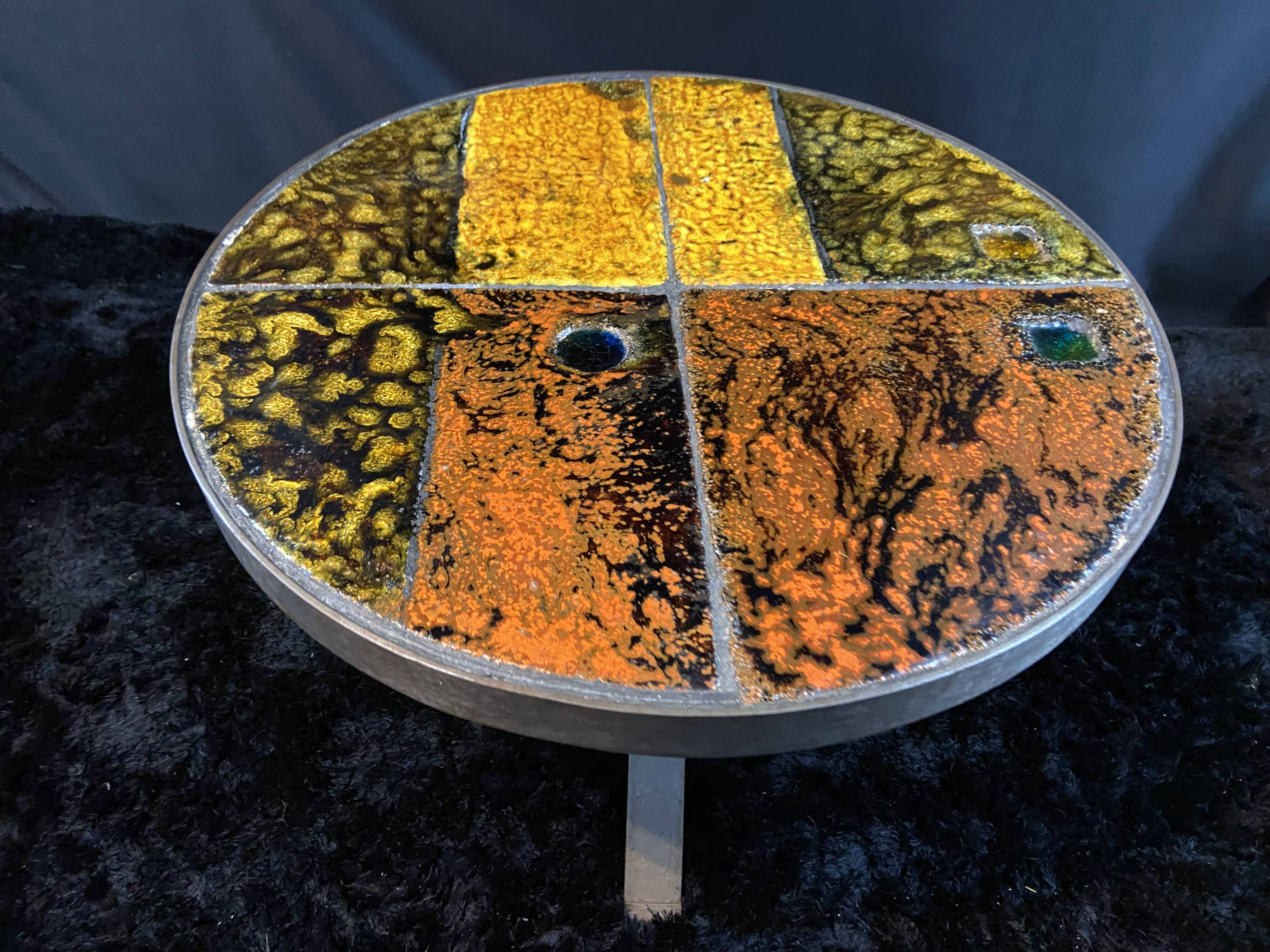 Roche Bobois coffee table design 1960-1970 ceramic top on metal.
