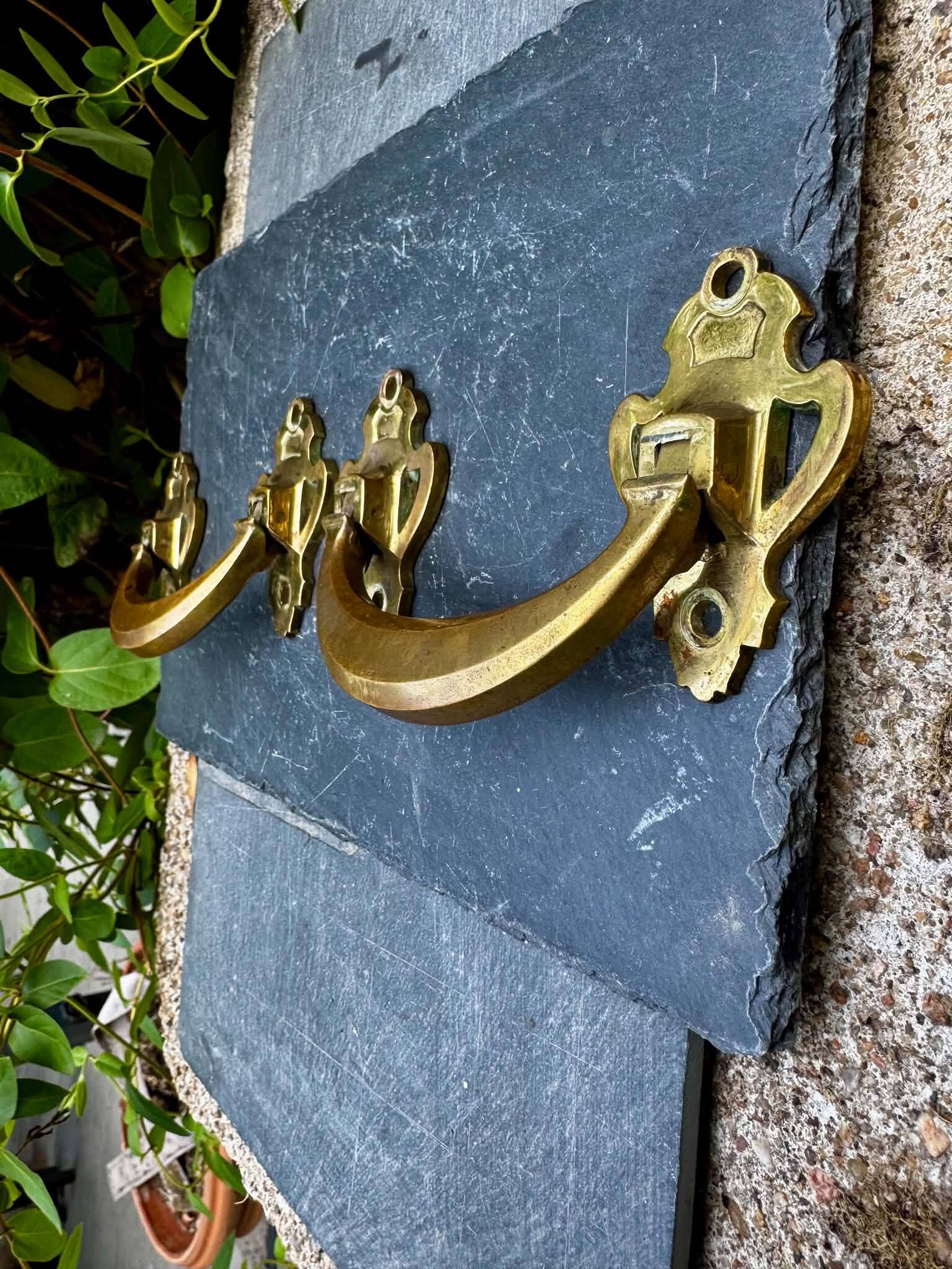 Pair of bronze handles signed L.PINET Art Nouveau