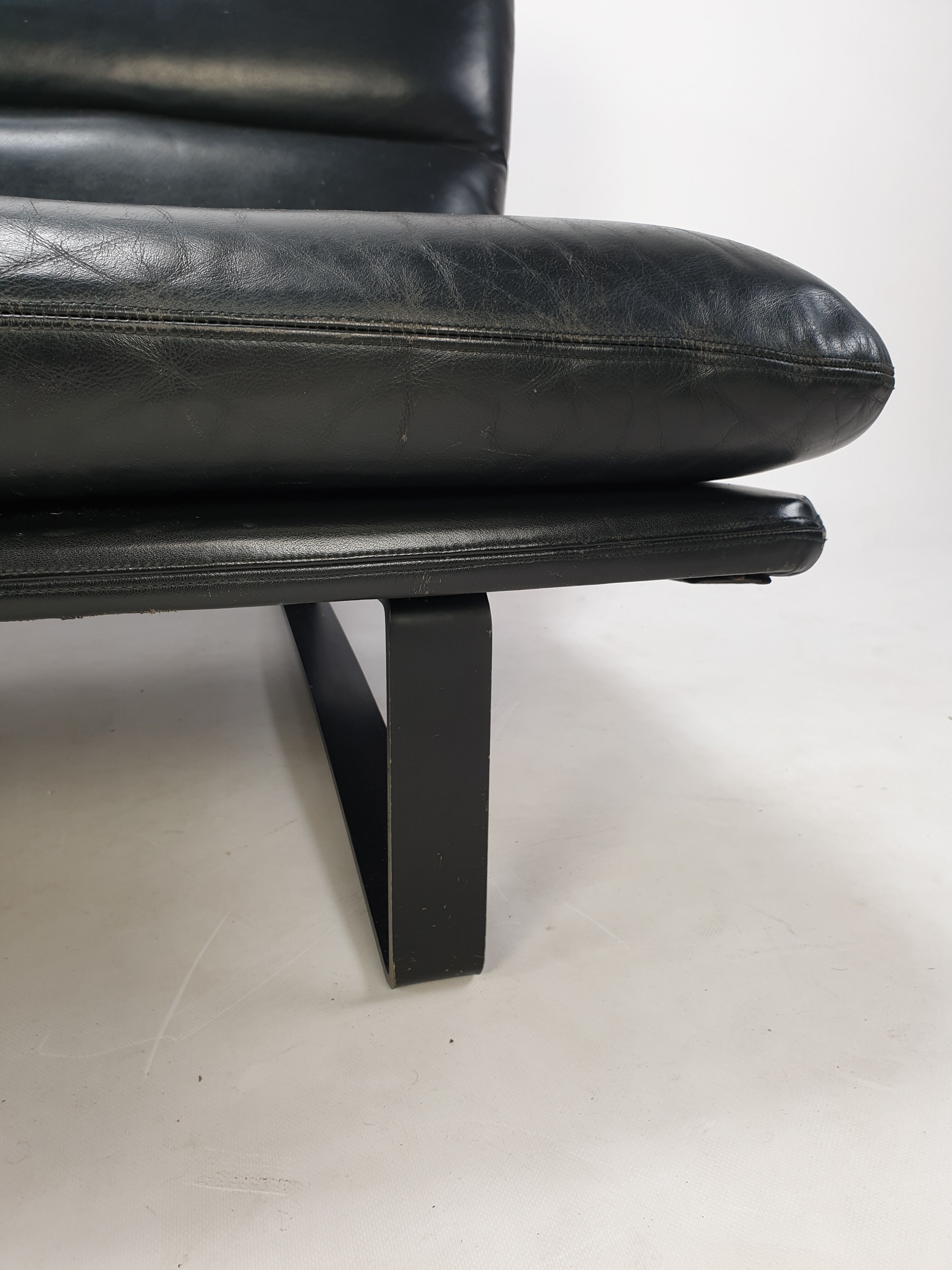 Mid Century 2-Seater Sofa by Kho Liang Ie for Artifort, 1960s