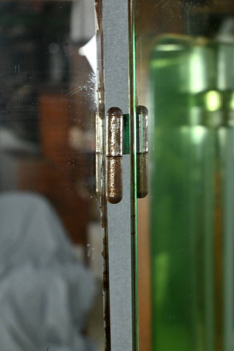 Walnut Veneer Hairdresser, Art Deco - 1930