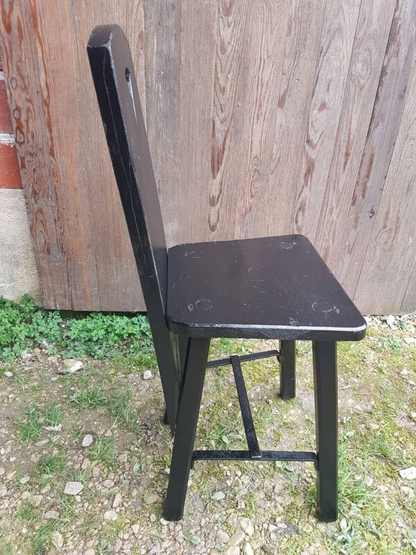 Ancienne chaise alsacienne montagne bois noir dossier forme ajouré vintage #a662