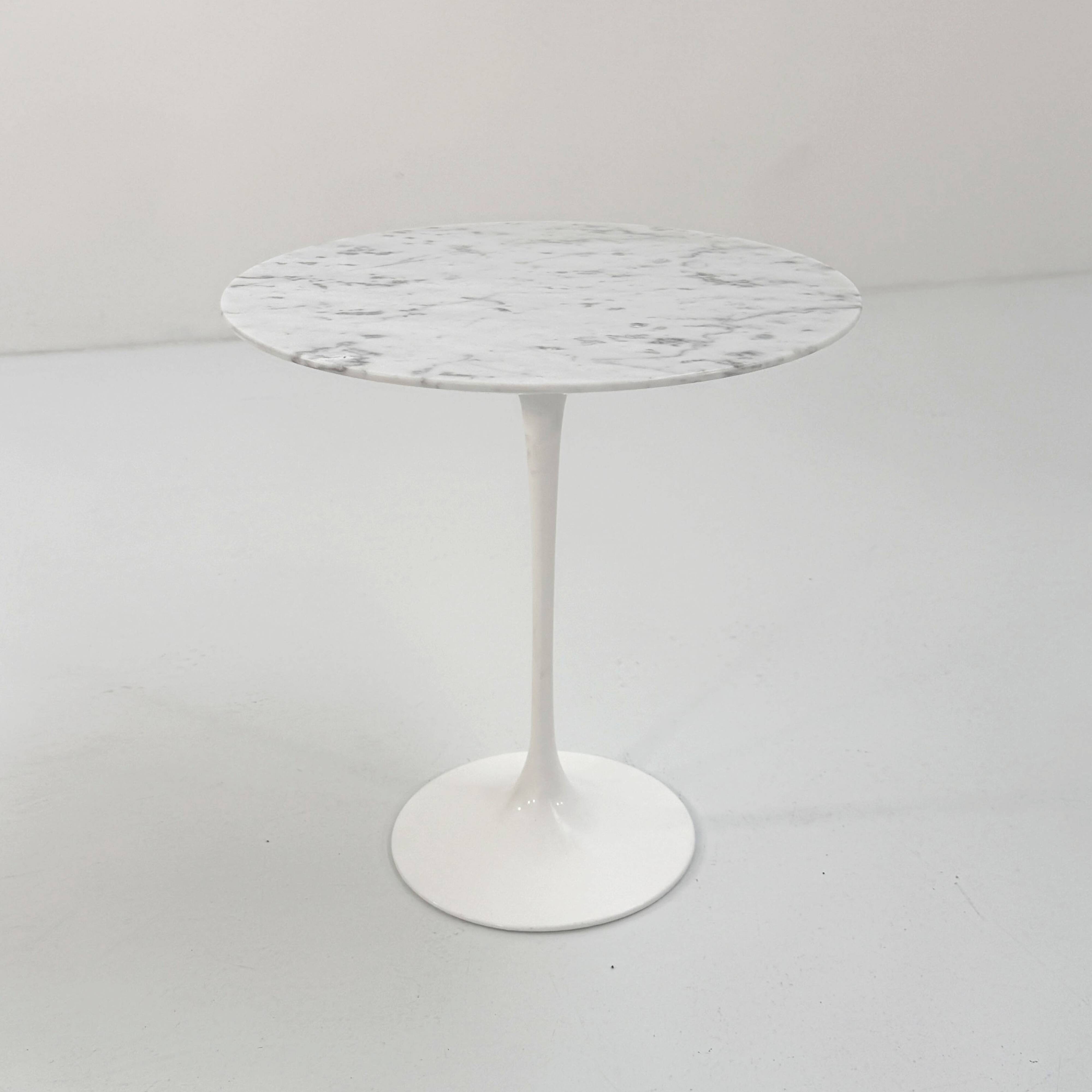 Tulip marble side table by Eero Saarinen for Knoll, 1970
