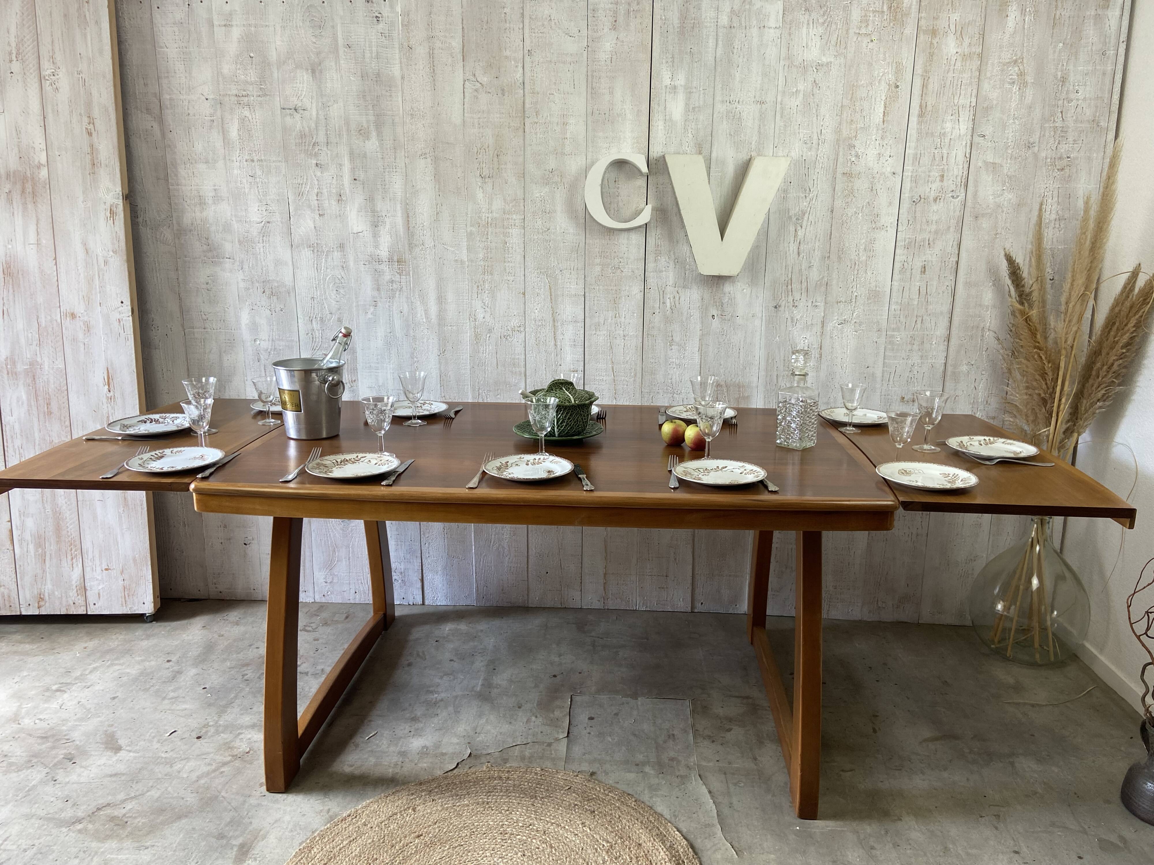 Table scandinave vintage