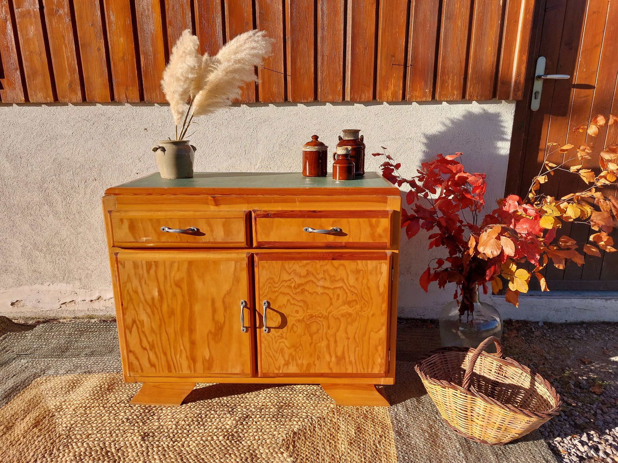 Mado buffet, vintage
