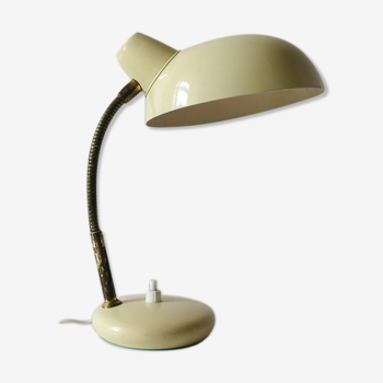 Desk lamp