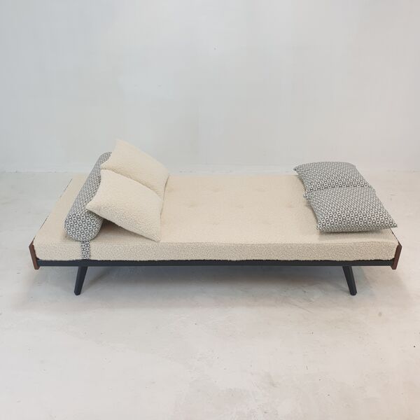 Méridienne avec coussins Hermès et traversin, années 1960