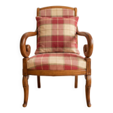 Classic armchair in wood and burgundy fabric