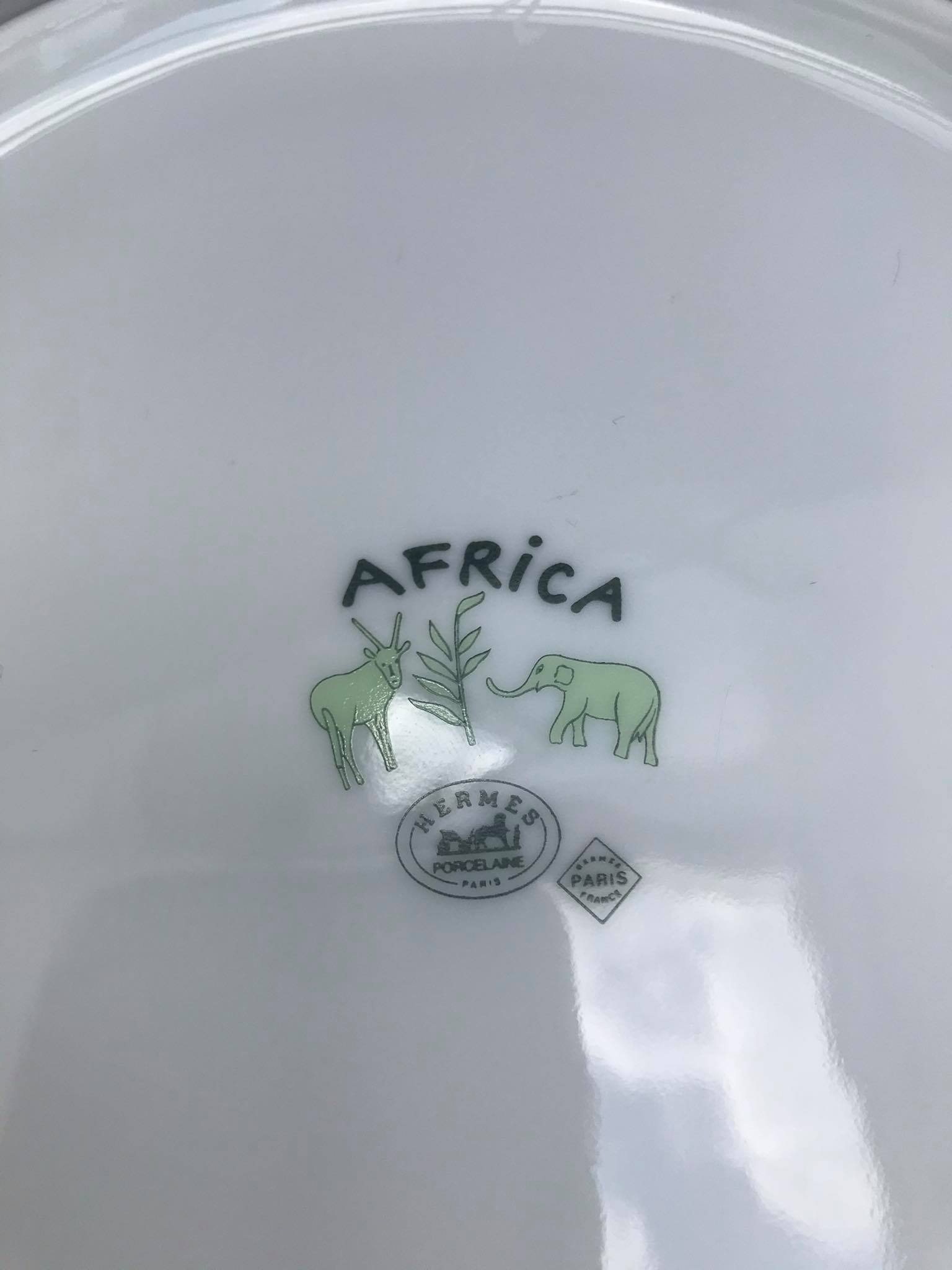 Hermes Africa green plates
