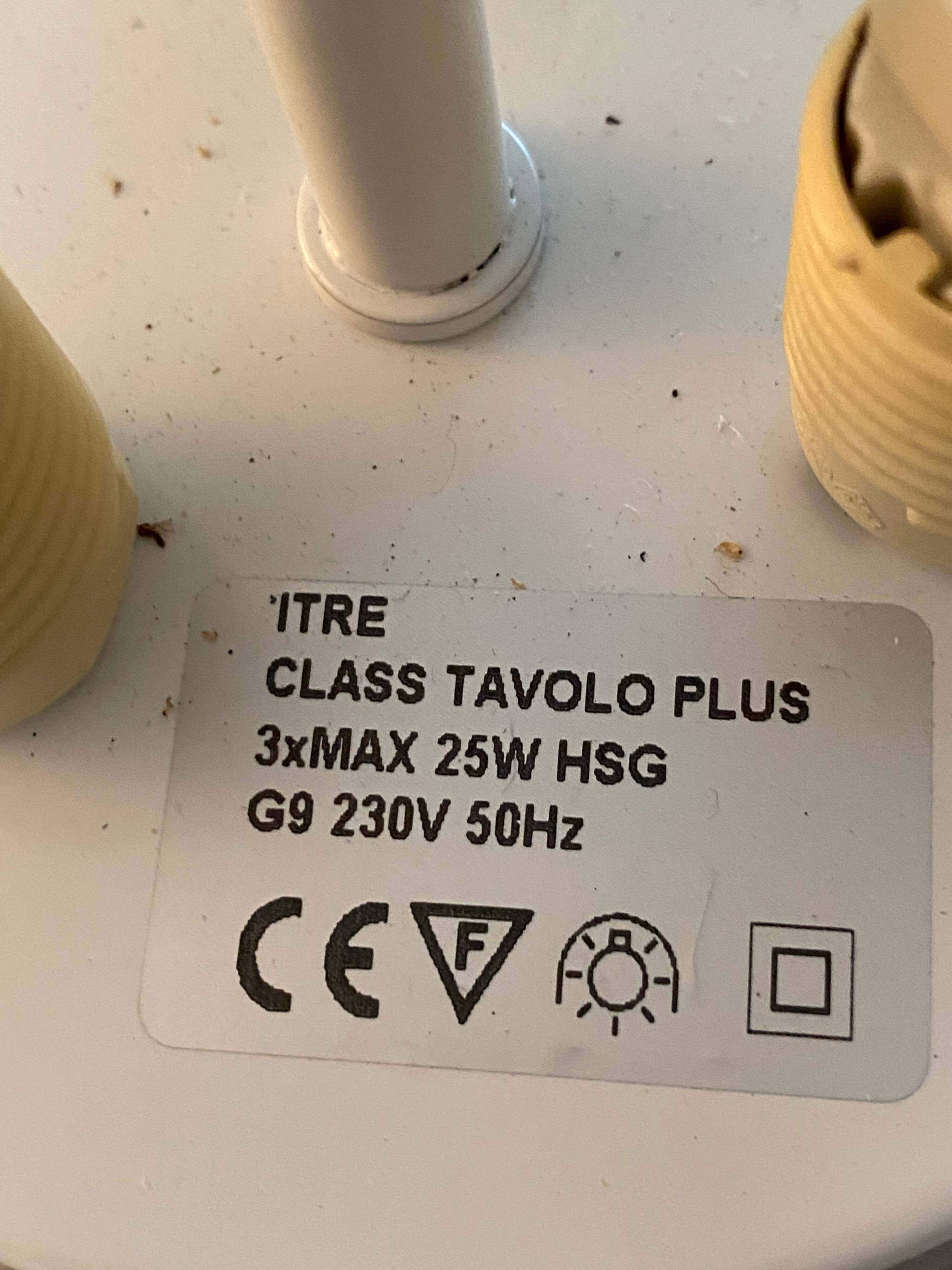 Lampe de table class tavolo plus – itre (italie)