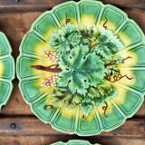 Set of dessert plates
