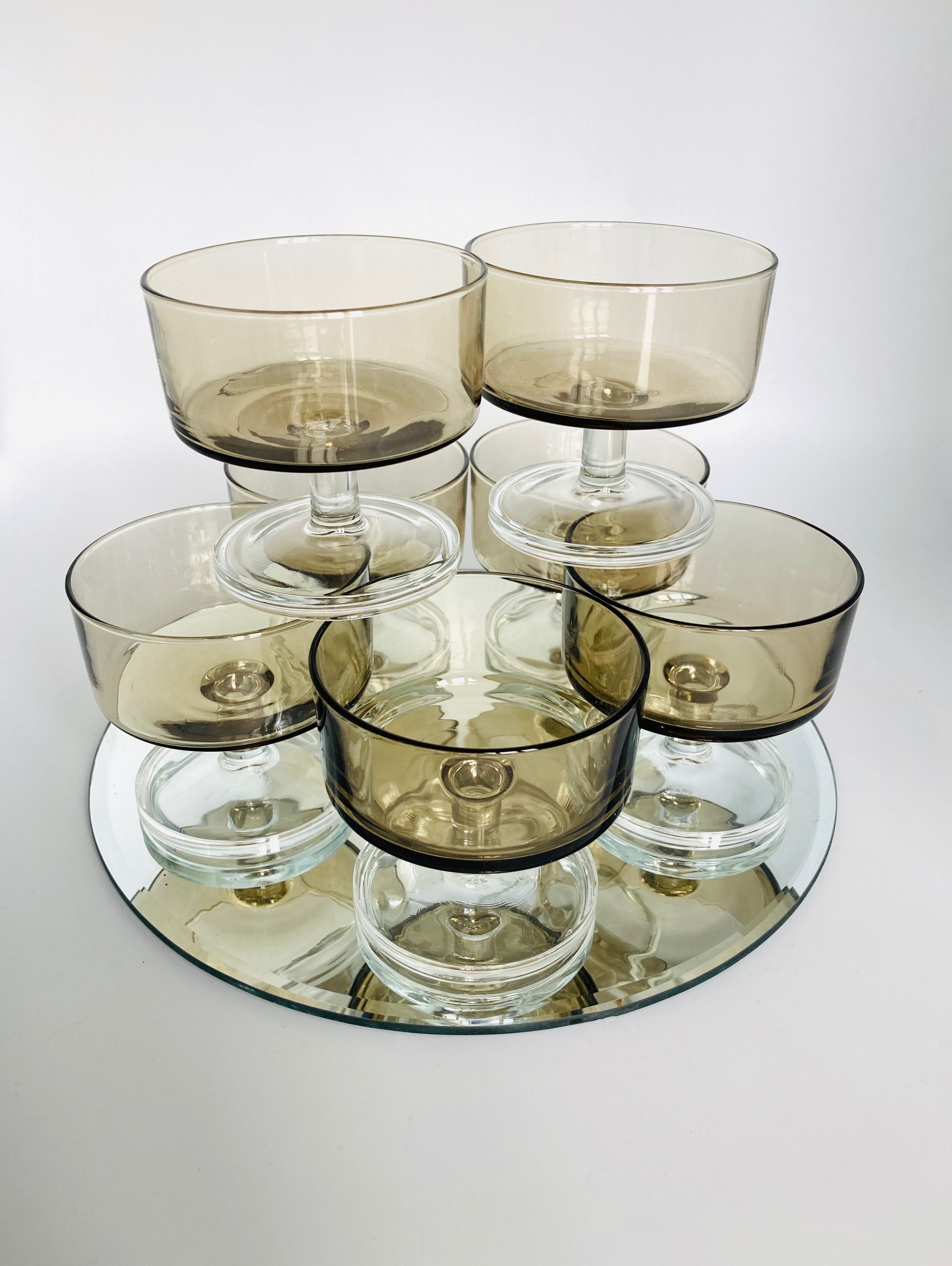 Champagne cups in smoked glass, Luminarc France 1970