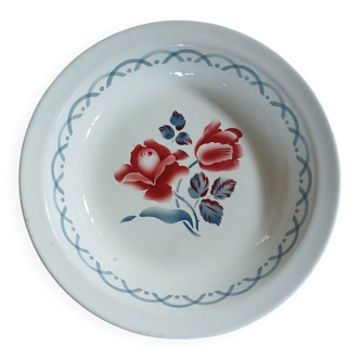 Large round antique plate from Digoin and Sarreguemines.