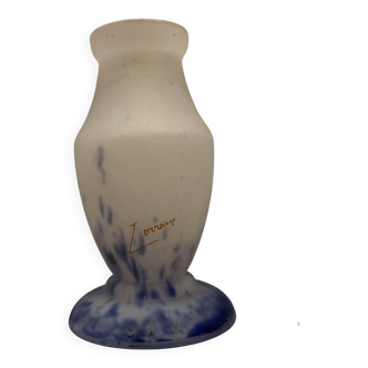 Vase signed Lorrain Daum & Cie