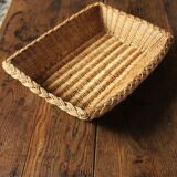 Braided wicker basket basket