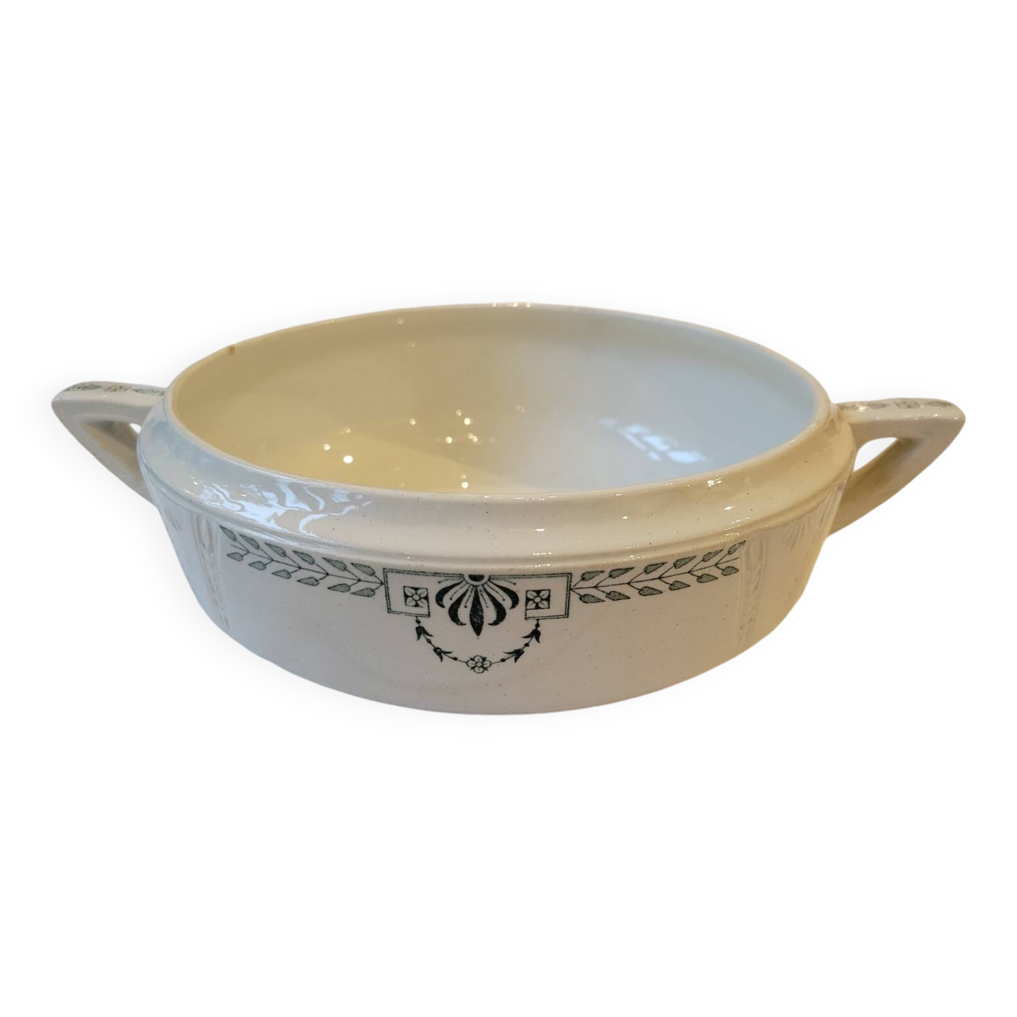 Clara model Terre de Fer plate