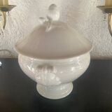 Soupière ancienne en porcelaine